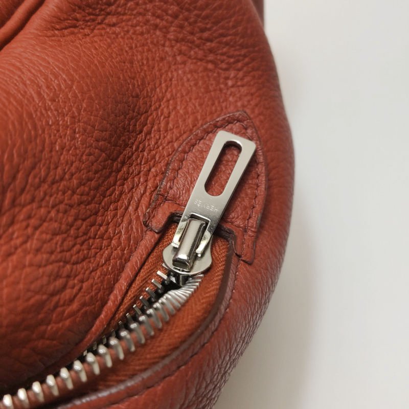 Hermes Victoria35對向拉鏈單肩包Clemence(TC)牛皮銀扣2V貴妃紅框M刻-12