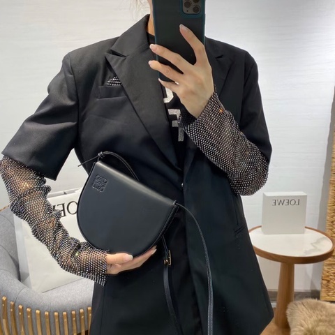 Loewe 馬鞍包mini經典黑白熊貓配色大號17*15*4 98新配件塵袋