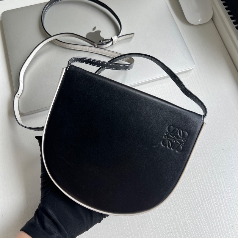 Loewe 馬鞍包mini經典黑白熊貓配色大號17*15*4 98新配件塵袋-1