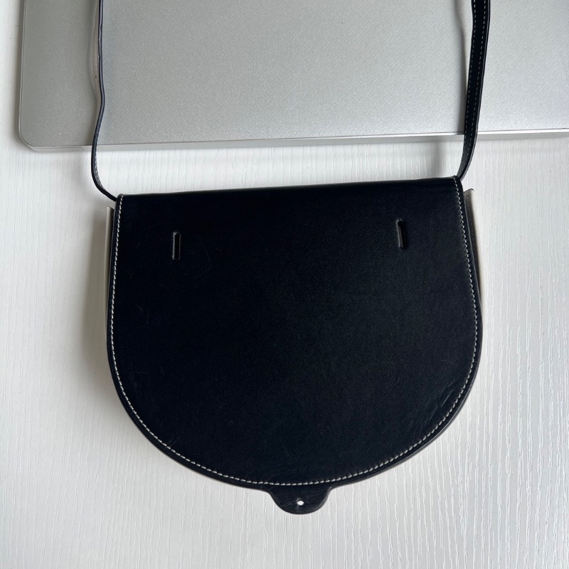 Loewe 馬鞍包mini經典黑白熊貓配色大號17*15*4 98新配件塵袋-8