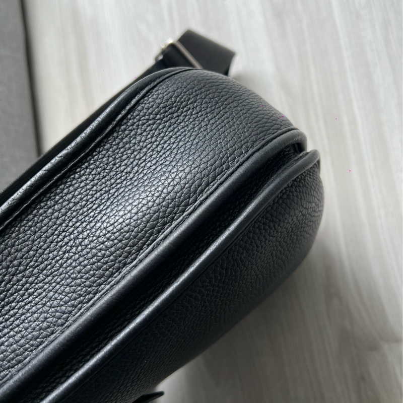 Hermes Evelyne 29 CM 黑色銀扣  正常使用痕跡 防塵套盒子紙卡都在-7