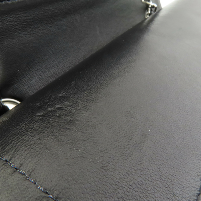 CHANEL 漆皮皮革Classic 25銀扣鏈帶肩背袋-16