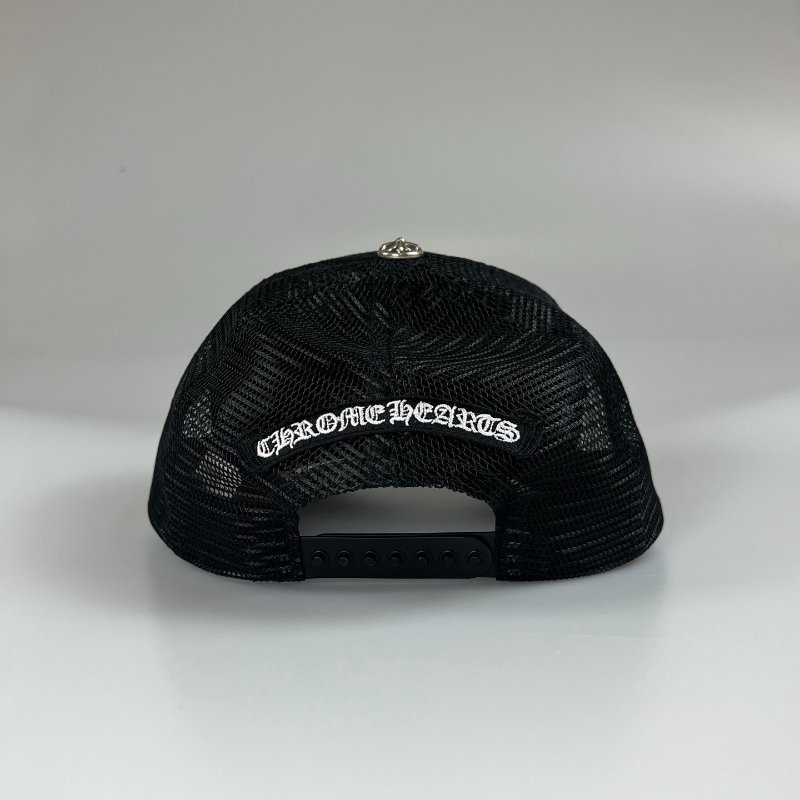 CHROME HEARTS 黑十字貼皮棒球帽-1