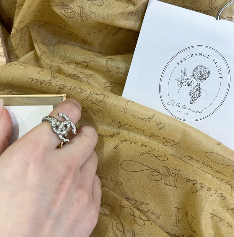 Chanel 滿鑽鑲嵌 雙C Logo 戒指 銀色-14