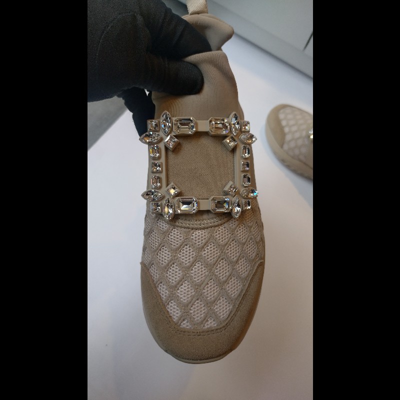 Roger Vivier 駝色布方框水鑽休閒鞋-3