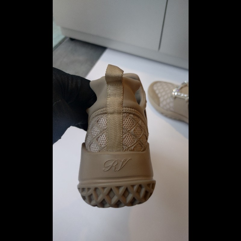 Roger Vivier 駝色布方框水鑽休閒鞋-7