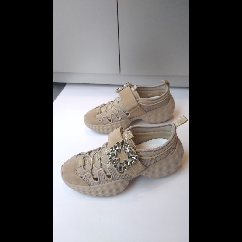 Roger Vivier 駝色彈性網狀休閒鞋-1
