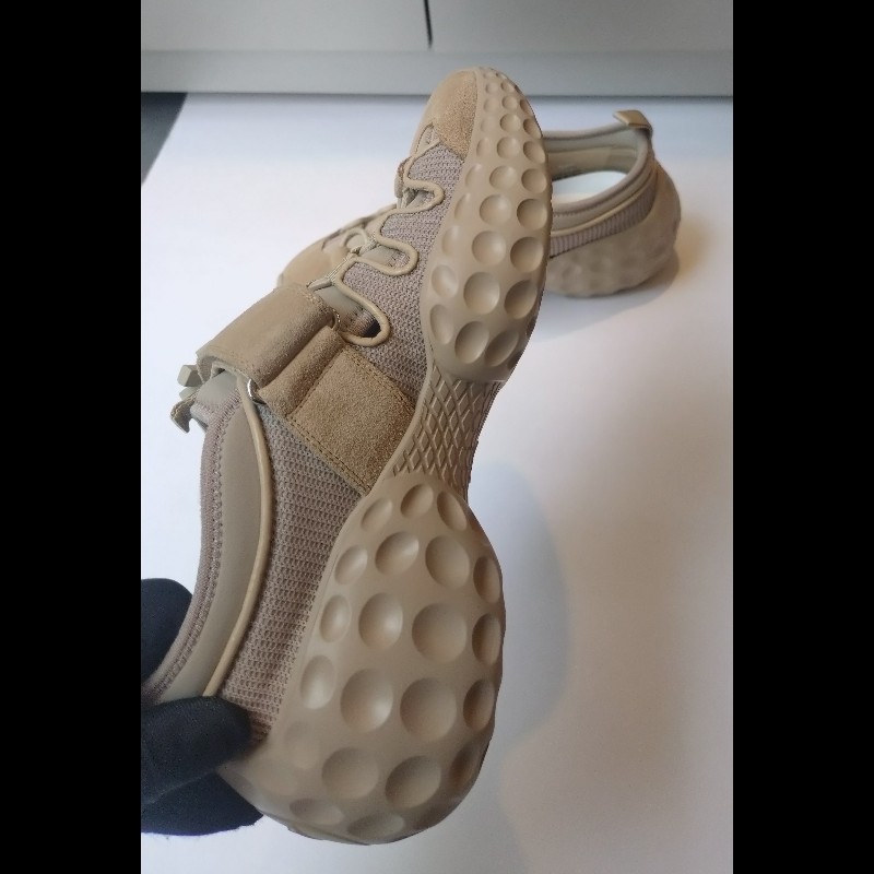 Roger Vivier 駝色彈性網狀休閒鞋-6