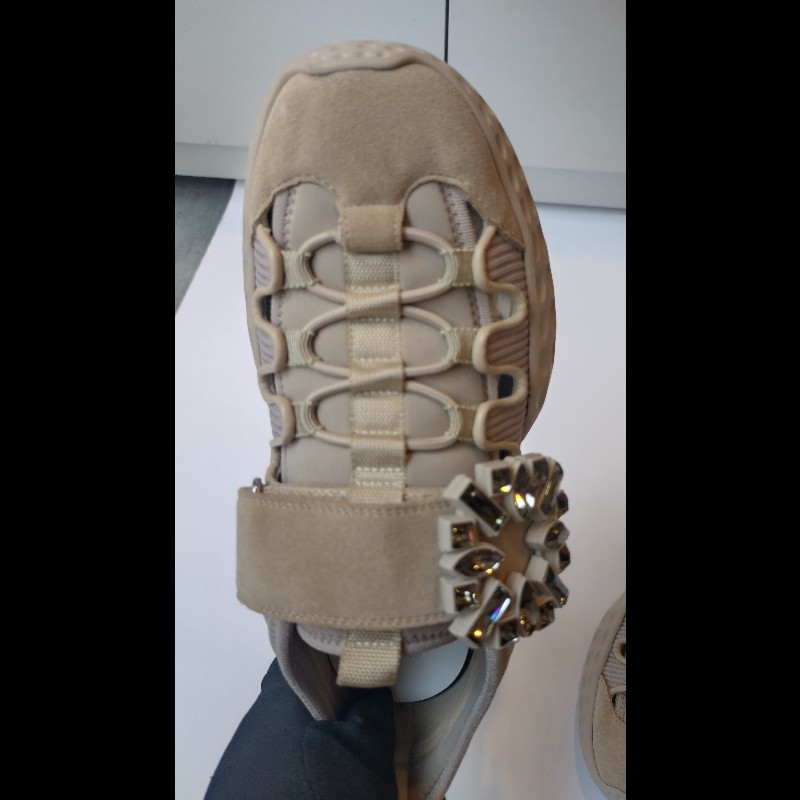 Roger Vivier 駝色彈性網狀休閒鞋-9