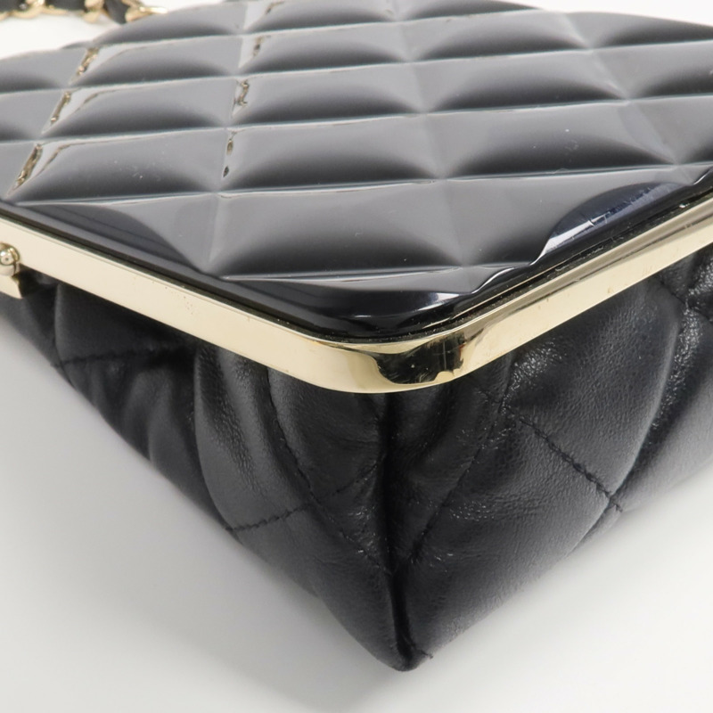 CHANEL 羊皮皮革/漆皮皮革Chain Clutch Shoulder金扣鏈帶肩背袋-8