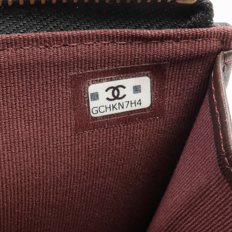 CHANEL 羊皮皮革Wallet金扣錢包-13