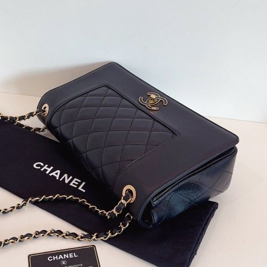 近新品 香奈兒/Chanel黑金牛皮 琺瑯扣雙C雙蓋鏈條包-3