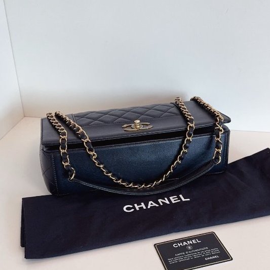 近新品 香奈兒/Chanel黑金牛皮 琺瑯扣雙C雙蓋鏈條包-4