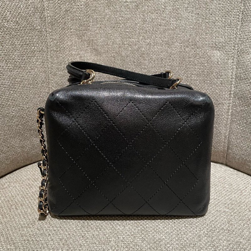 香奈兒/Chanel 黑金牛皮琺瑯扣複古吐司牛奶盒子荳腐包手提小方盒-7