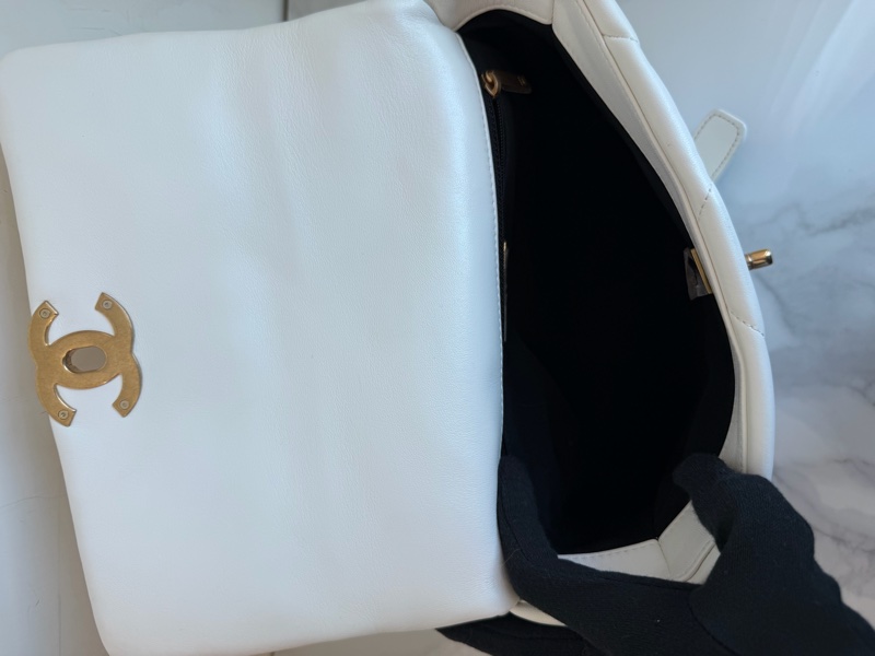 CHANEL 白色19bag 晶片款/購證/手袋🤍金銀鏈條-9