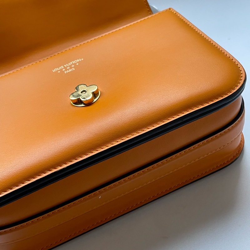 ▪️富貴選物FUGUEI▪️LV  M55946 高工價已停產PONT 9 暖陽橘金釦-6