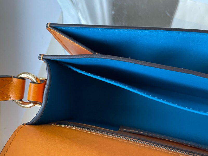 ▪️富貴選物FUGUEI▪️LV  M55946 高工價已停產PONT 9 暖陽橘金釦-14