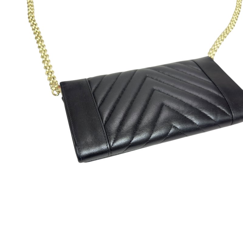 CHANEL *自加鏈＞送無品牌扣＋無品牌鏈帶* CC 長銀包 WOC-11