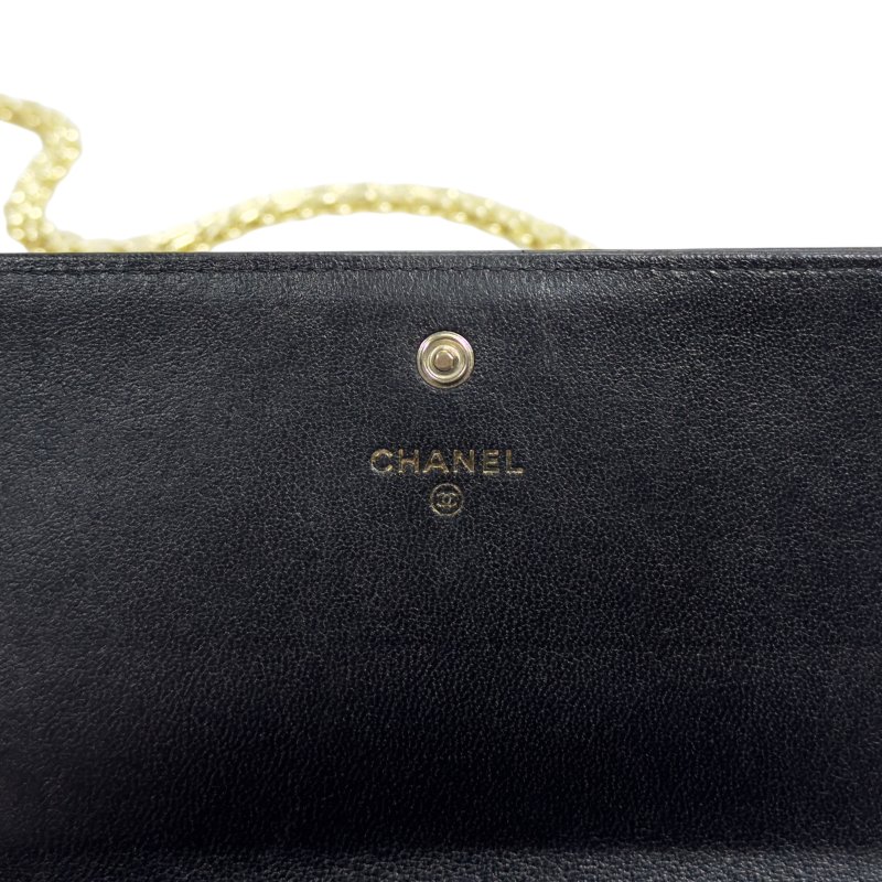 CHANEL *自加鏈＞送無品牌扣＋無品牌鏈帶* CC 長銀包 WOC-16