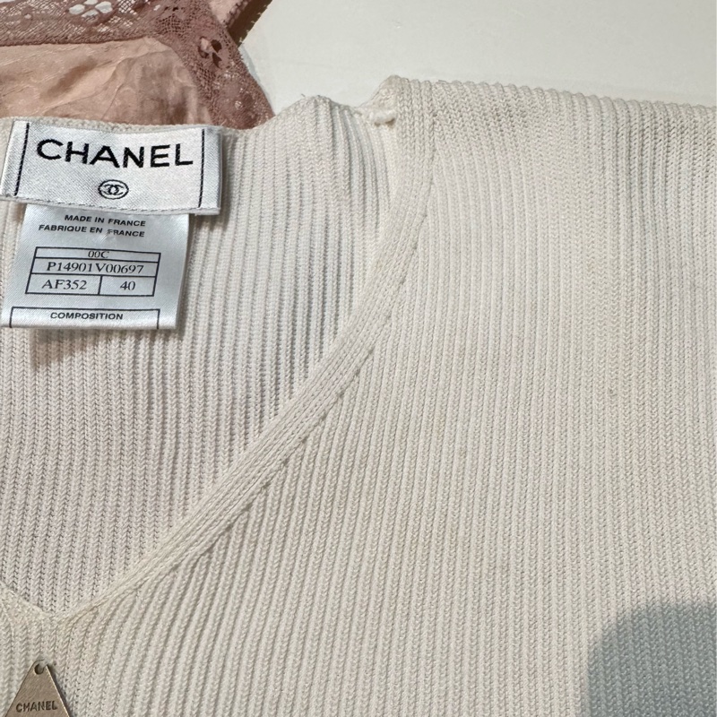 《新歡舊愛》閒置新品正品CHANEL香奈兒白色五分繡針織上衣-10