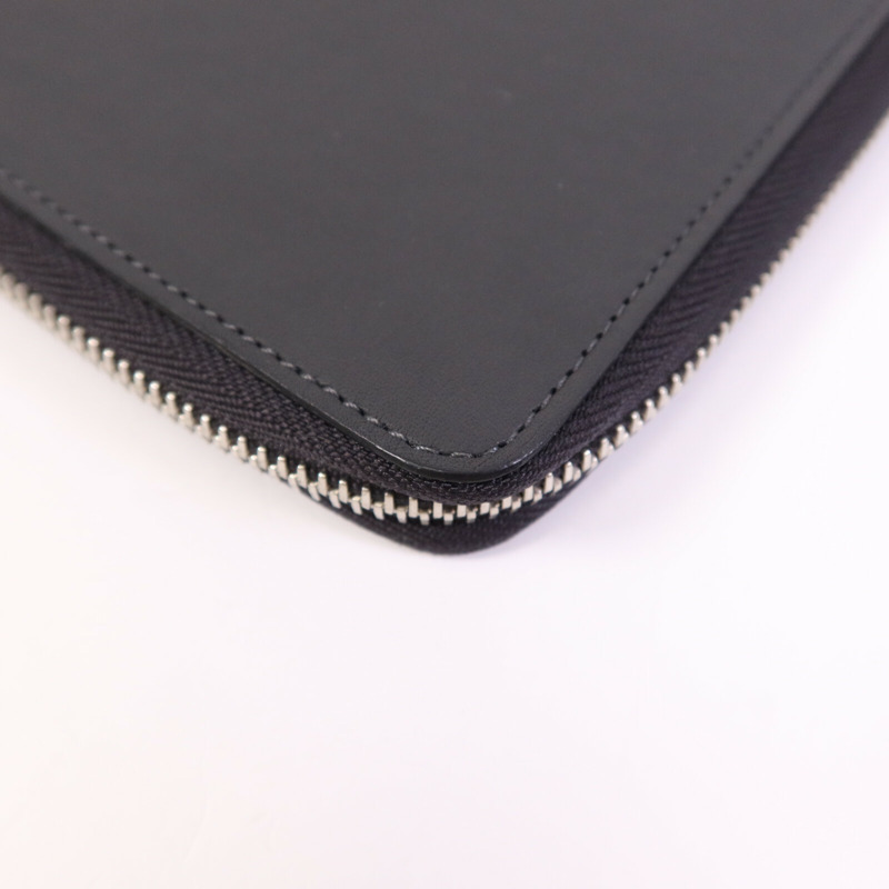 LOUIS VUITTON 牛皮皮革E-Zip Long V-Line銀扣手拿包-9
