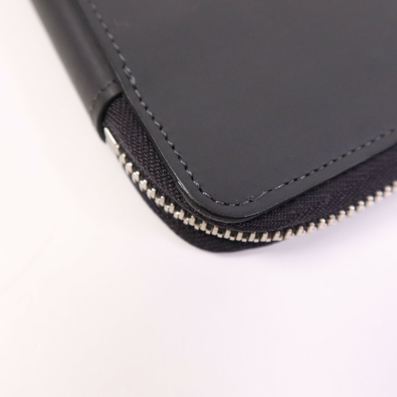 LOUIS VUITTON 牛皮皮革E-Zip Long V-Line銀扣手拿包-10