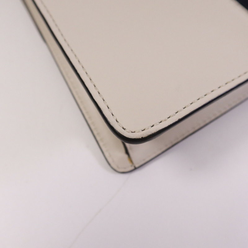 GUCCI 牛皮皮革Sylvie金扣肩背袋-12