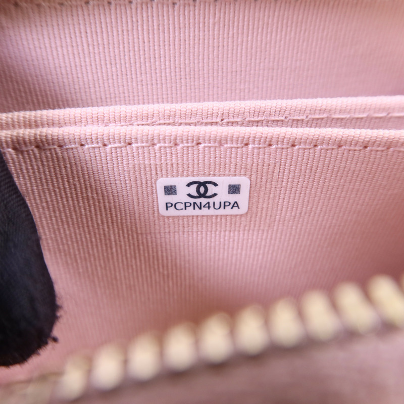 CHANEL 牛皮皮革Card Case金扣卡片套-6