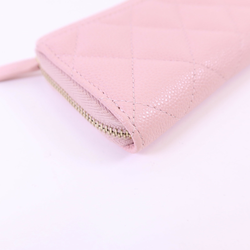 CHANEL 牛皮皮革Card Case金扣卡片套-12