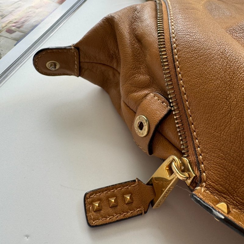 🎉美國大牌  Marc Jacobs 駝色金色鎖頭手提包-16