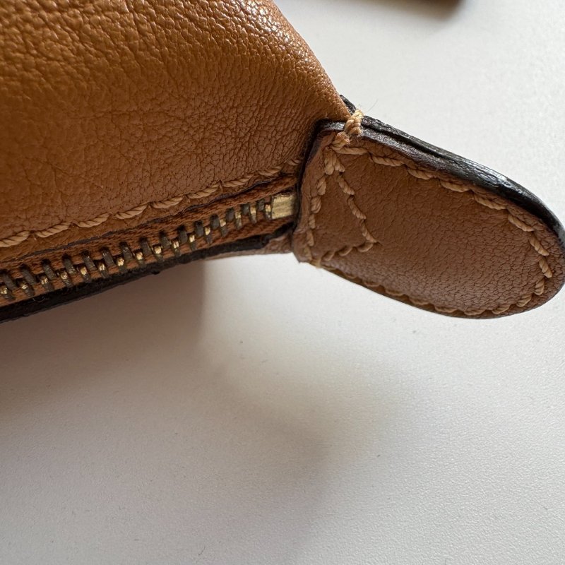 🎉美國大牌  Marc Jacobs 駝色金色鎖頭手提包-20