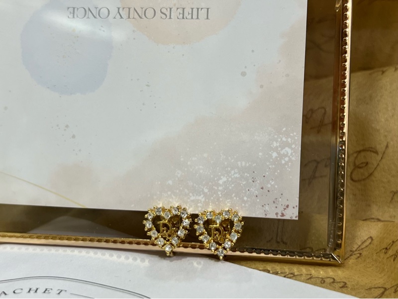 Dior vintage 水鑽愛心夾式耳環-3