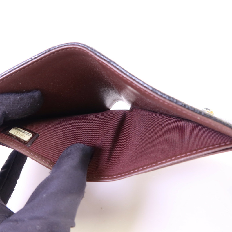 CHANEL 牛皮皮革Wallet金扣錢包-5