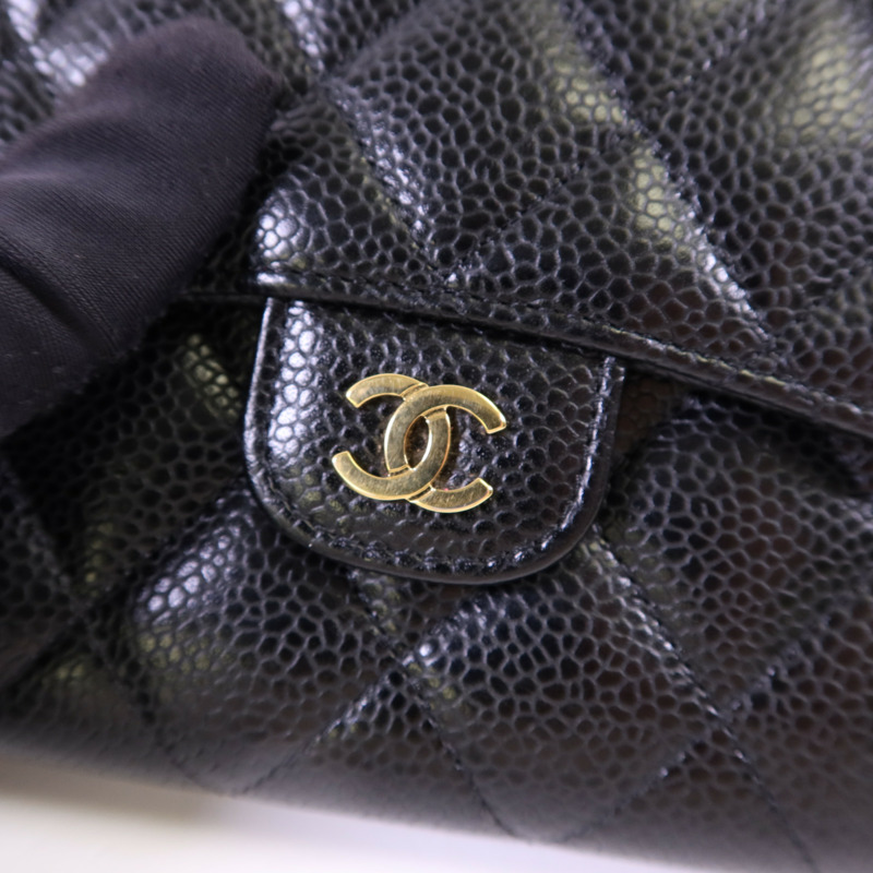 CHANEL 牛皮皮革Wallet金扣錢包-10