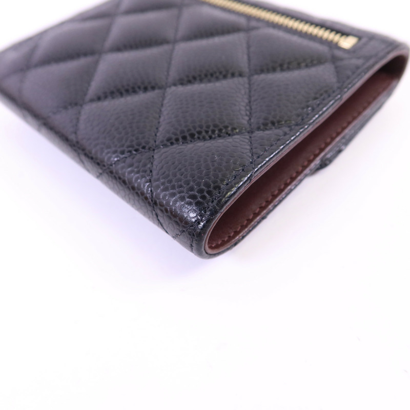 CHANEL 牛皮皮革Wallet金扣錢包-13