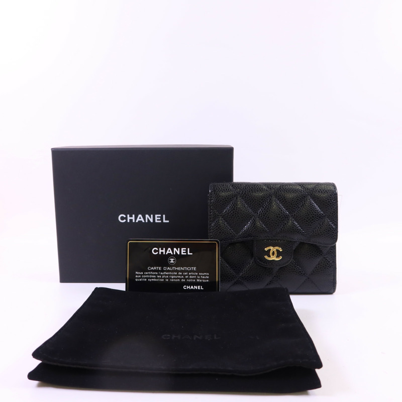 CHANEL 牛皮皮革Wallet金扣錢包-18