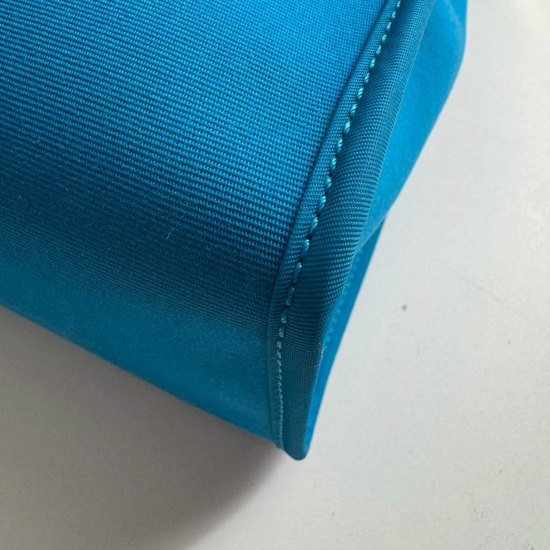 ✨A刻 近九成新 Hermes 藍色拼黑色皮革Herbag-4
