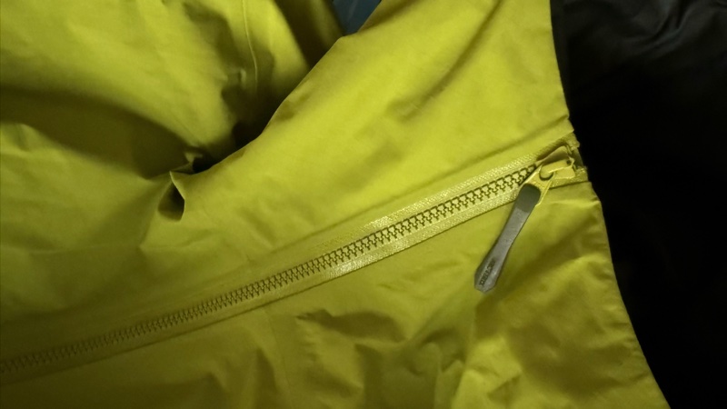 Arctaryx始祖鳥防水防風外套-7