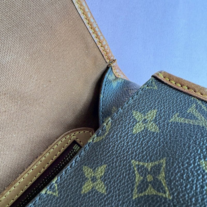 🎉復古款 LV 經典花紋復古信封包 斜背包-2