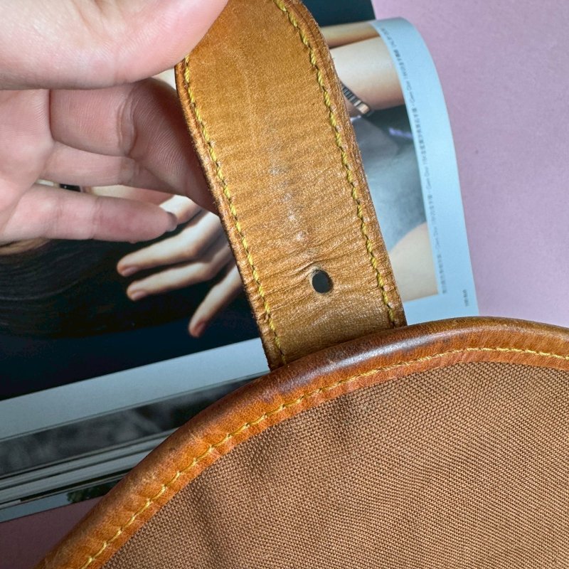 🎉復古款 LV 經典花紋復古信封包 斜背包-4