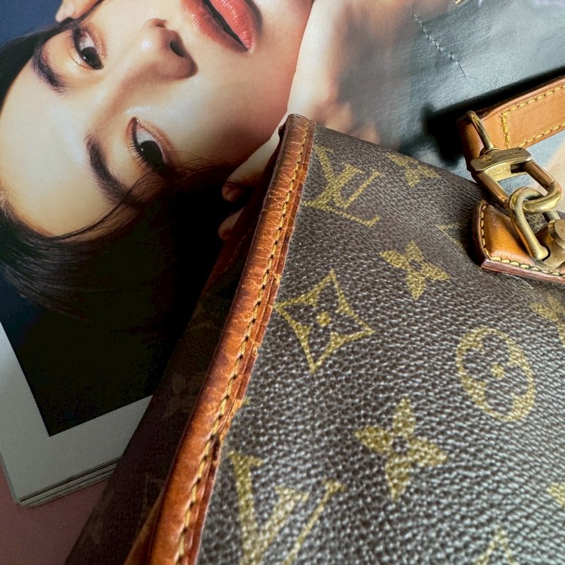 🎉復古款 LV 經典花紋復古信封包 斜背包-17