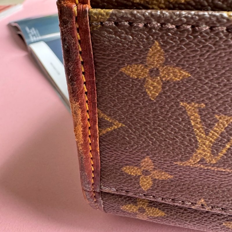 🎉復古款 LV 經典花紋復古信封包 斜背包-23