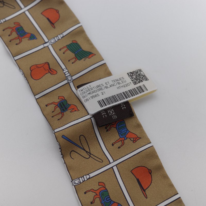 Hermès 愛馬仕 Couvertures et Tenues de Jour 斜紋真絲 Twilly 長絲巾-4