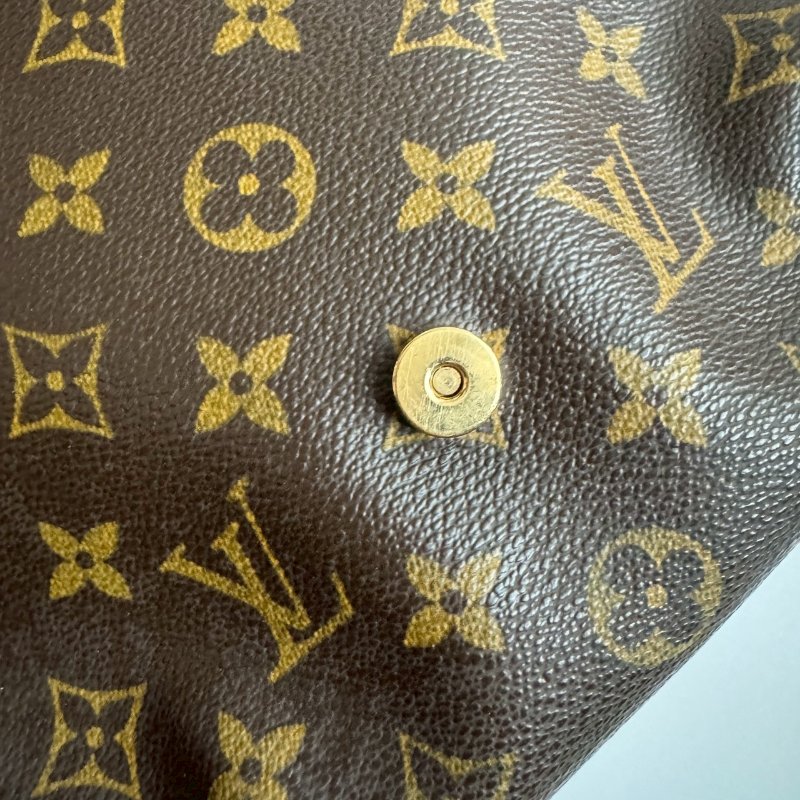 🌟經典款 LV 經典花紋翻蓋吸釦橫版王菲包-12