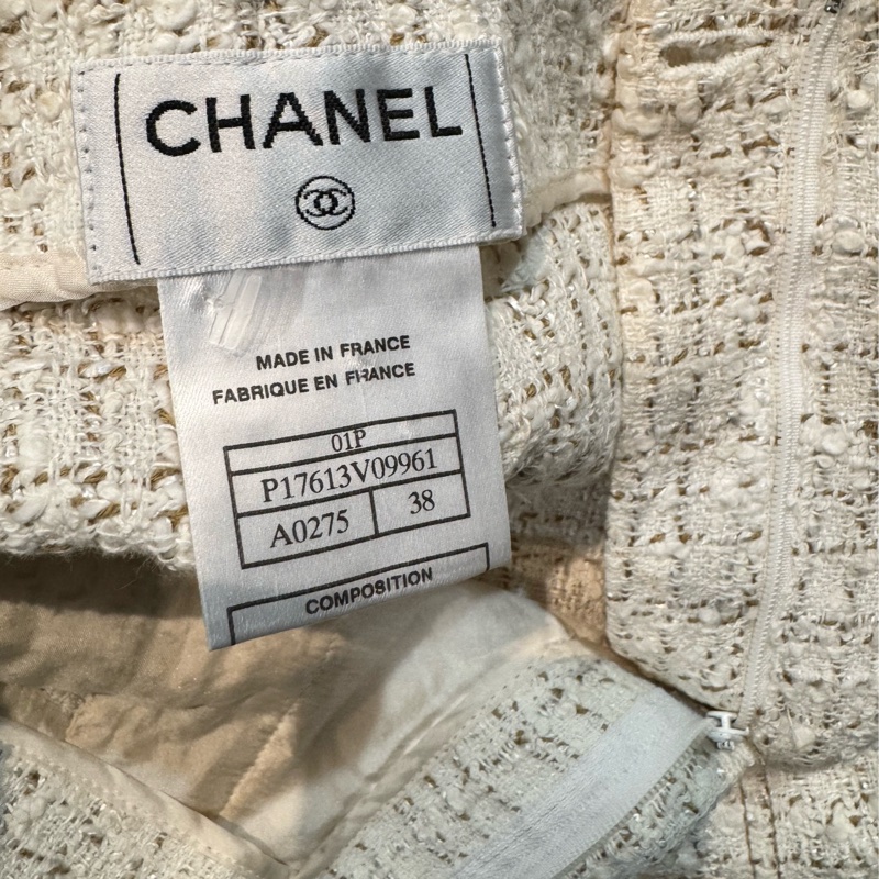 《新歡舊愛》正品CHANEL米白色系呢喃短裙38/S-3