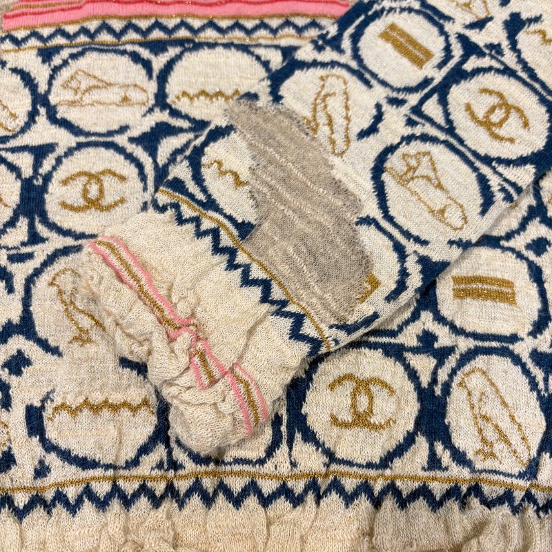 CHANEL 經典圖騰針織上衣｜精品感滿滿 | Size 38｜Made in Italy-4