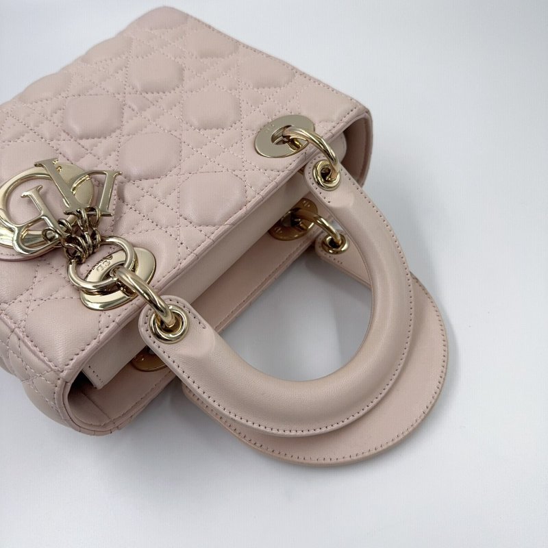 Dior淡粉金釦羊皮藤格金釦小號黛妃包-9