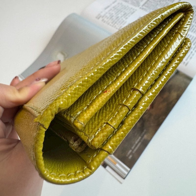 ✨特殊色 BURBERRY 芥末綠牛皮釦式長夾-10