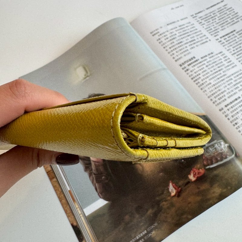 ✨特殊色 BURBERRY 芥末綠牛皮釦式長夾-20