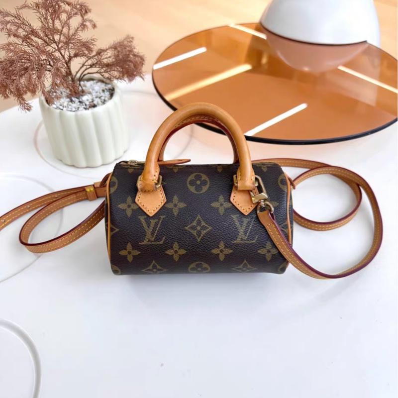 【97新 ✨ 全網最低價！】LV Speedy Nano什麼季節場合都能搭 減齡的LV-4